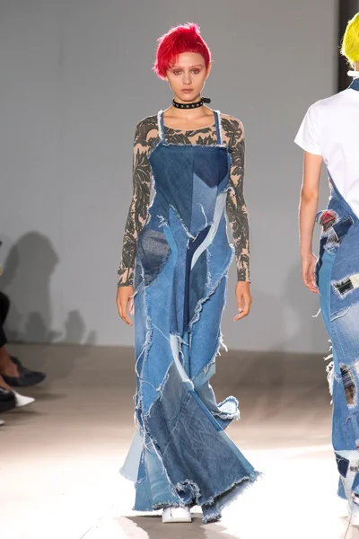 Look 23